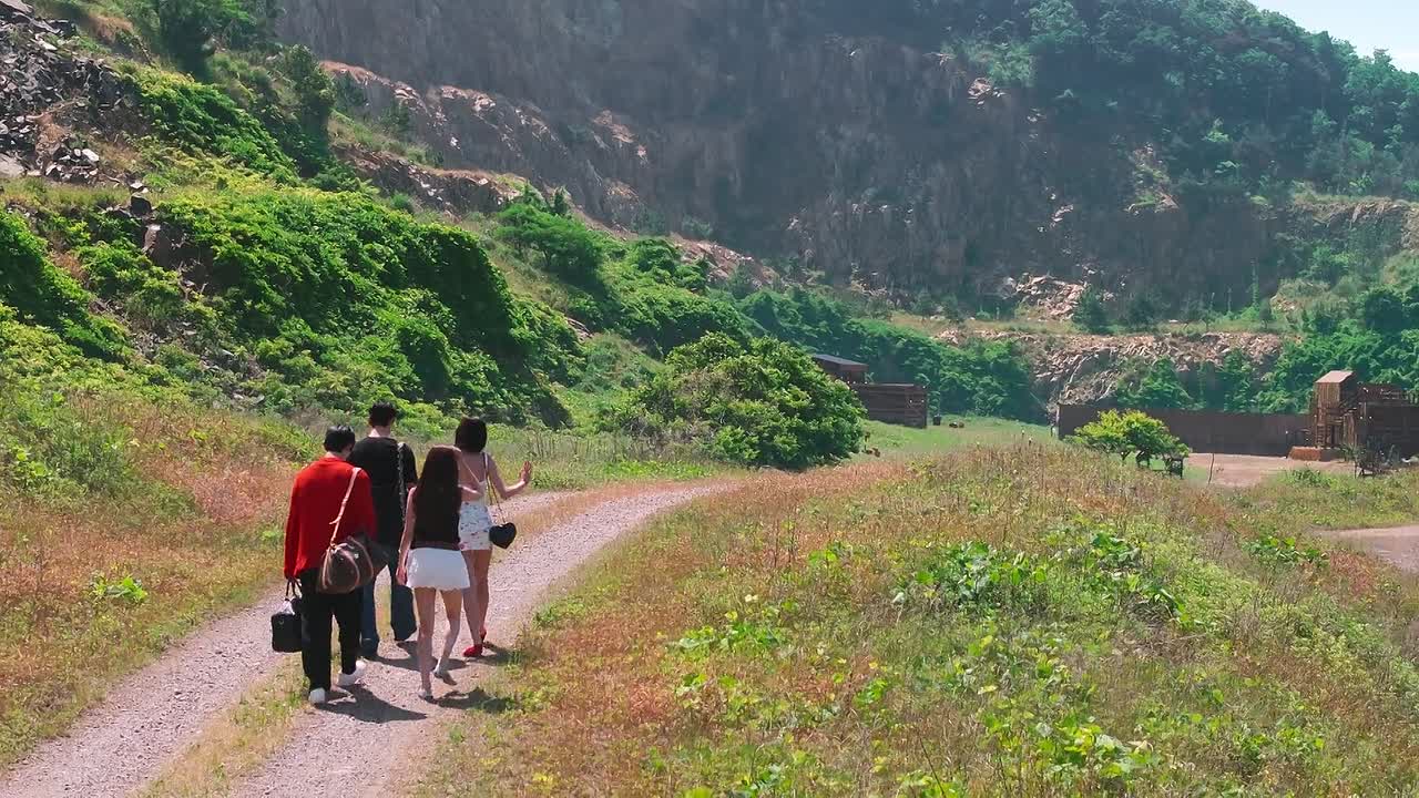 ⁣Singles Inferno S05E11 1080p WEB English Audio