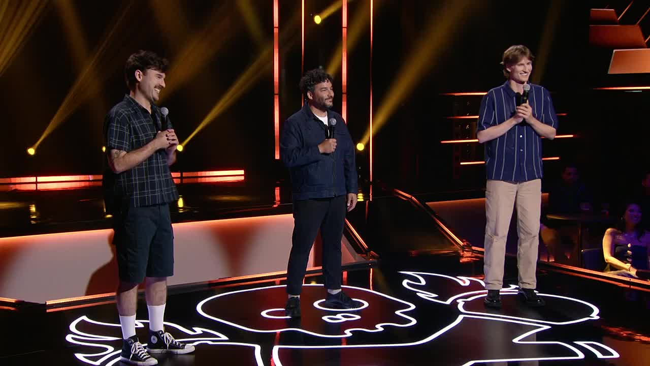 ⁣Roast Battle Canada S05E05 Tyler Morrison v Michelle Forrester and Che Durena