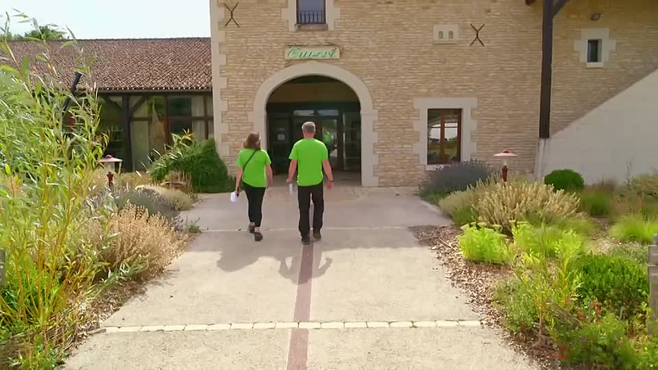 Chateau DIY -Win the Dream S01E15