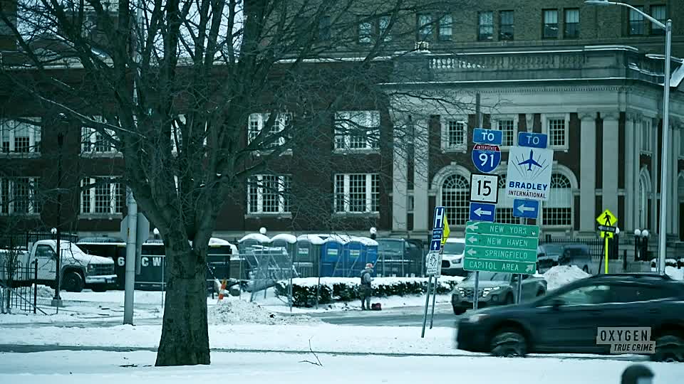 ⁣Buried in the Backyard S06E08