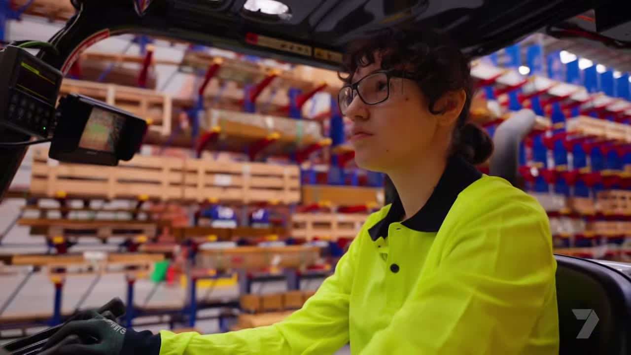 ⁣Australian Idol S11E08 720p HEVC x265-MeGusta