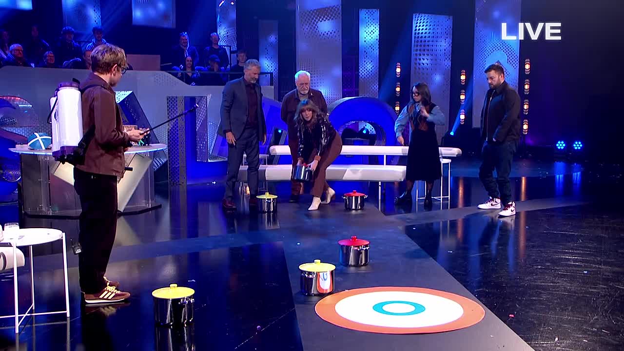 The Last Leg S34E03 720p ALL4 WEB-DL AAC2 0 H 264-RAWR - DoodStream