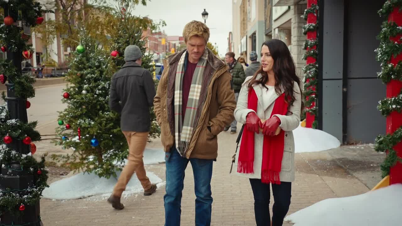 Too Close For Christmas 2020 1080p WEBRip x264 AAC5 1-