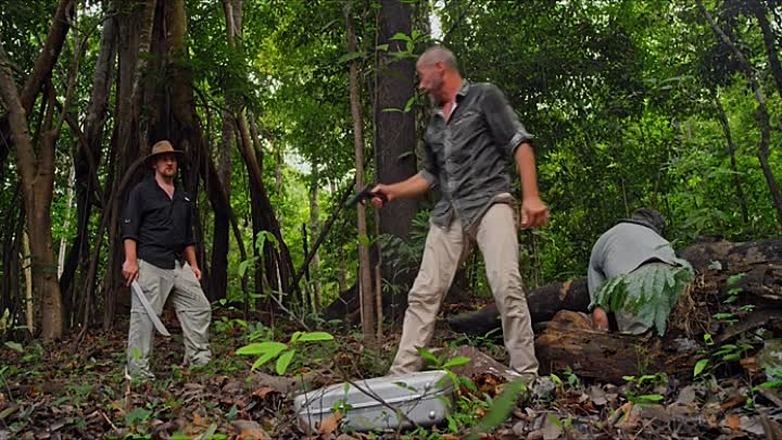 Amazon Queen 2021 HDRip XviD AC3-EVO