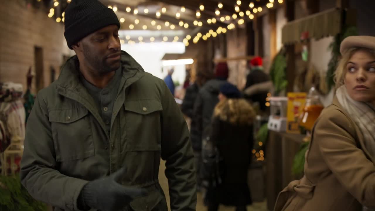 ⁣Coyote Creek Christmas 2021 1080p WEBRip x264 AAC-