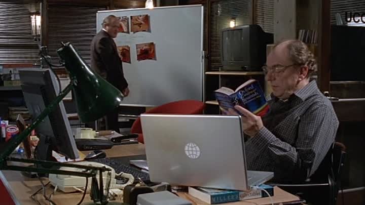 ⁣New Tricks S06E05 -Death of a Timeshare Salesman