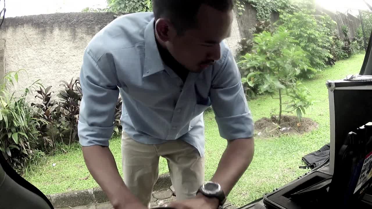 V H S 2 2013 1080p BluRay x264 YIFY