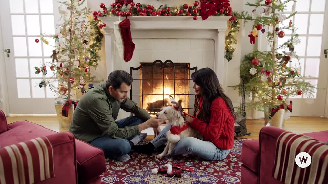 We Wish You A Married Christmas 2022 1080p WEBRip x264 AAC5 1-