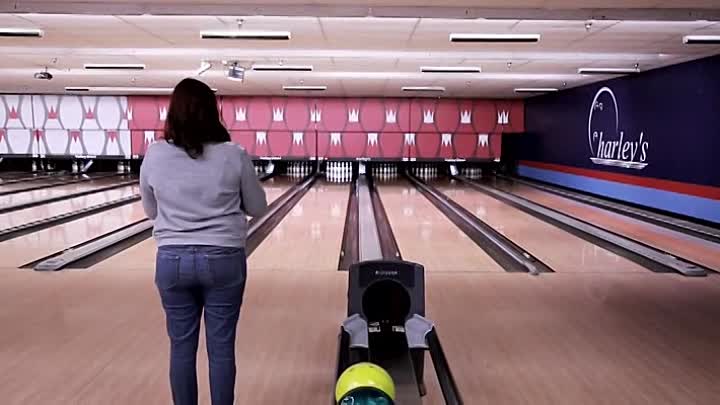 ⁣12 Pound Balls 2017 HDRip XviD AC3-EVO