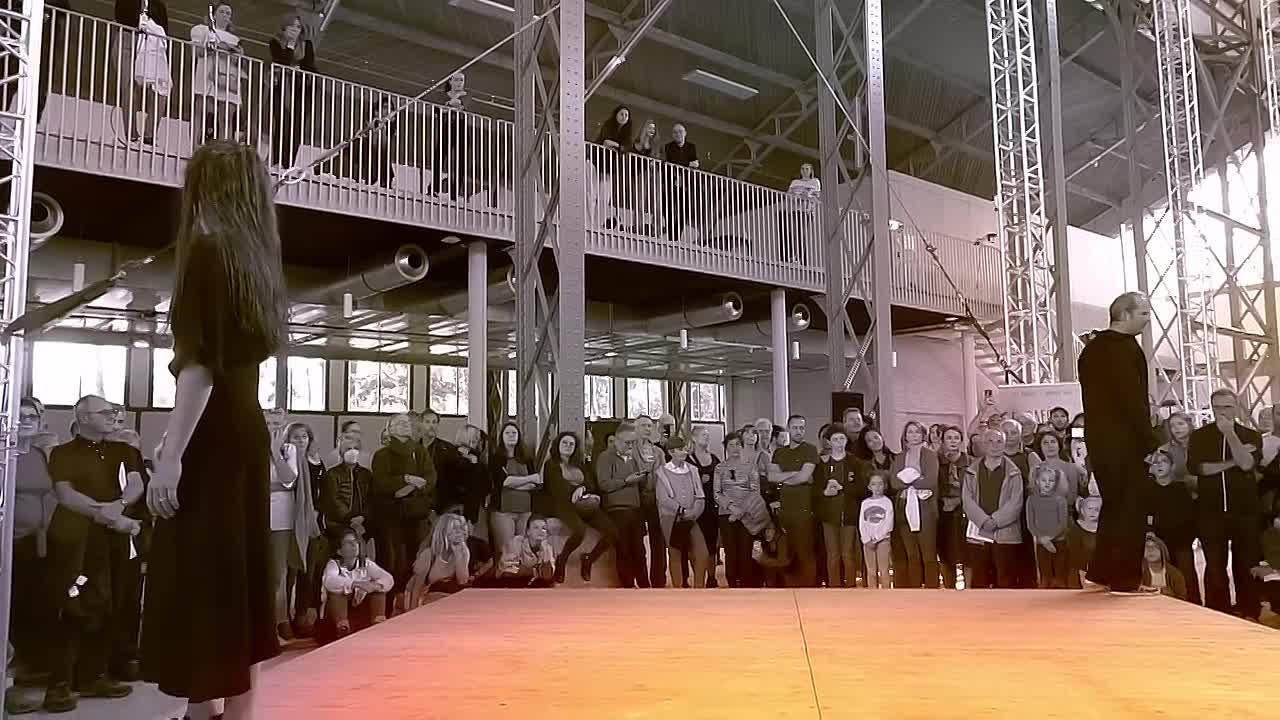 Yoann et Marie Bourgeois - Celui qui tombe