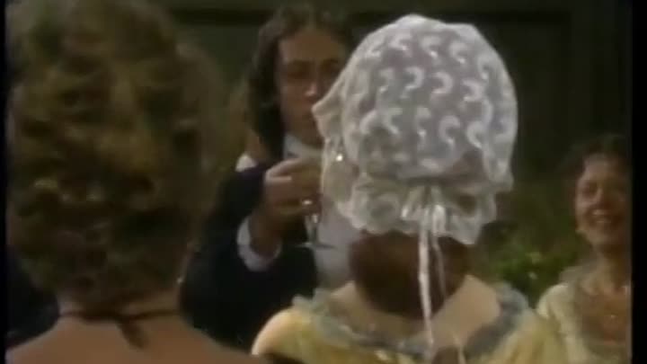 ⁣Lillie-Episode 8/13 (Going On The Stage)