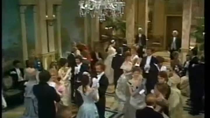 Lillie-Episode 6/13 (Let Them Say)