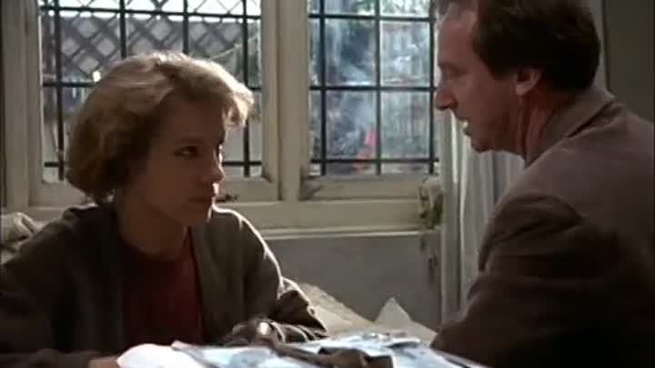 Truly Madly Deeply (1990)