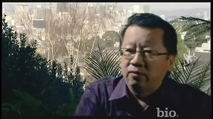 ⁣Biography- Freddie Mercury