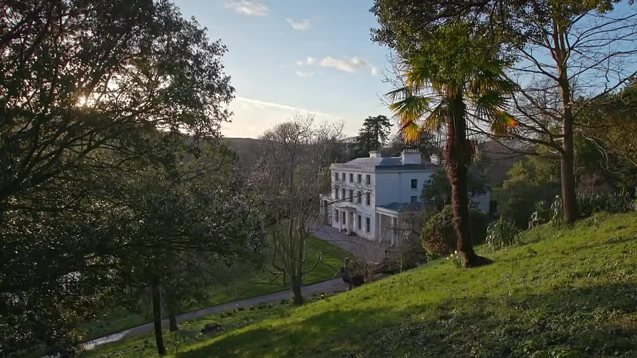 Agatha Christie's England  2021 Documentary_720p