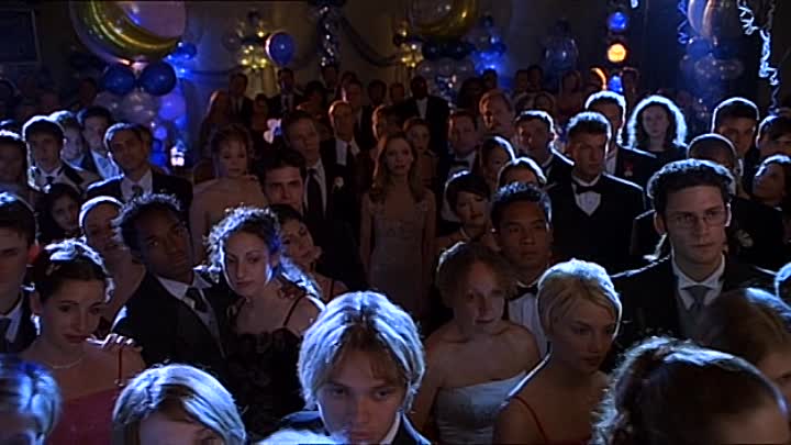 ⁣Ally McBeal S04E23 - The Wedding