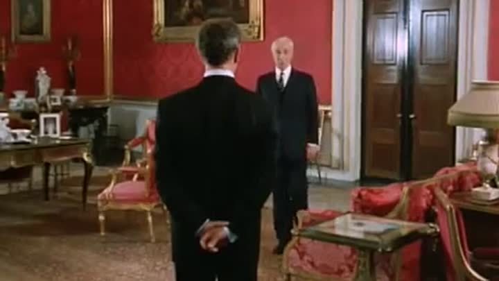 To Play the King  S1E4 BBC miniseries)