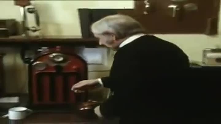 The Adventures Of Sherlock Holmes - S04E05 - The Bruce Partington Plans.avi