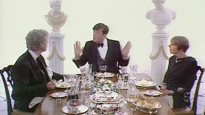 ⁣A Bit of Fry & Laurie S02E04