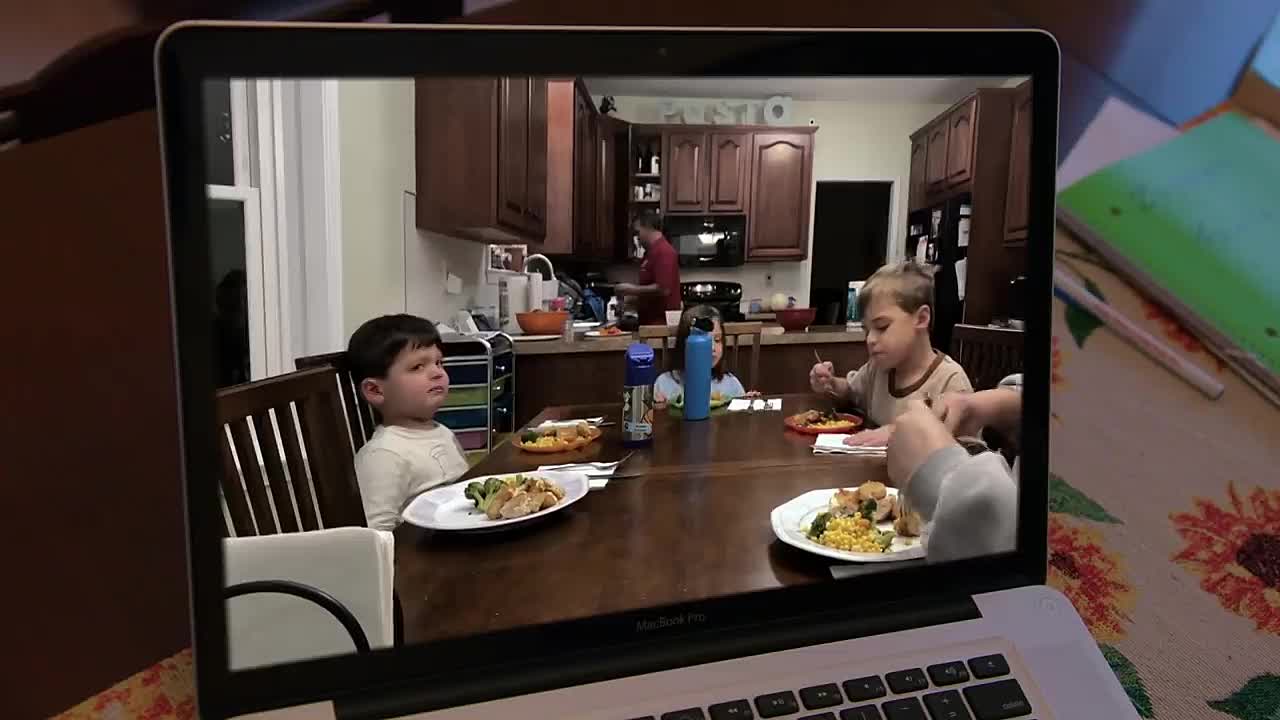 ⁣These parents only feed the kids Junk