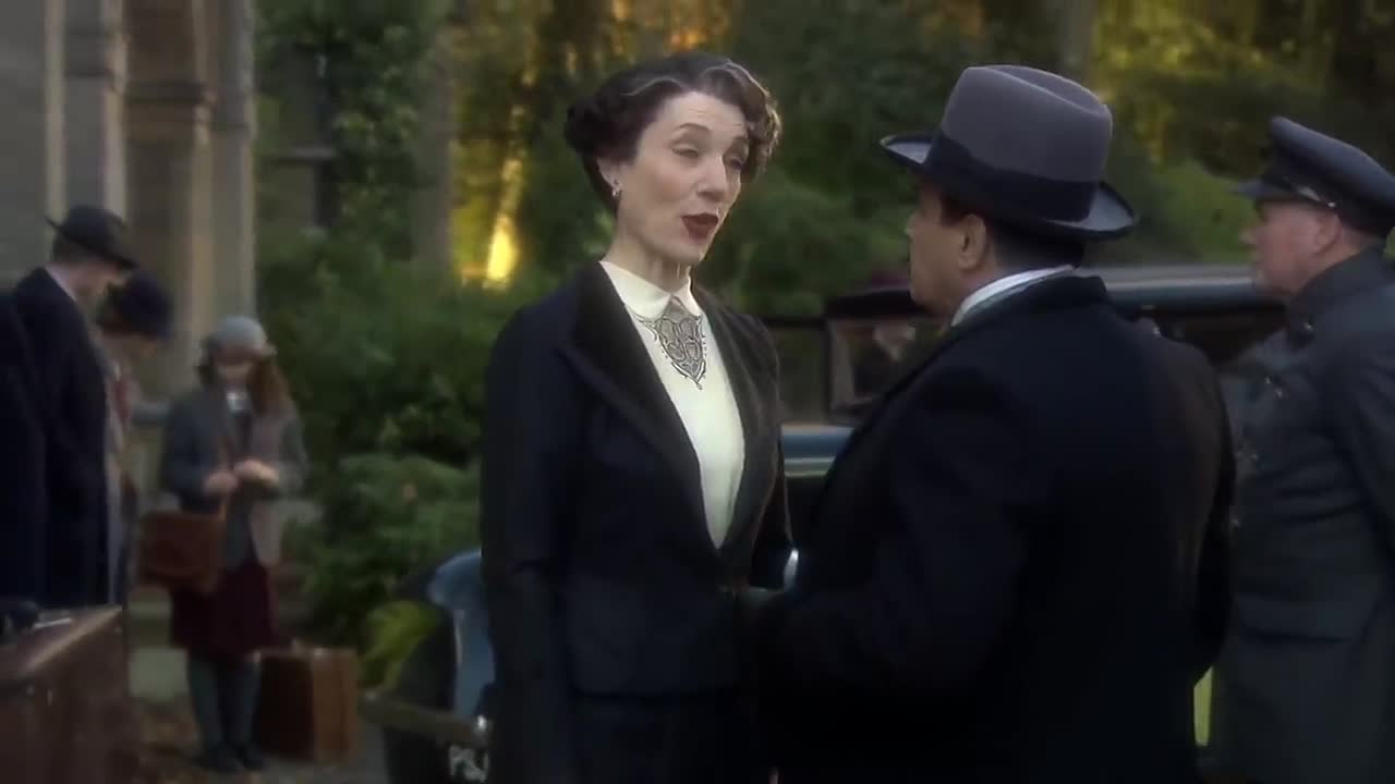 Agatha Christie's Poirot - Cat Among the Pigeons