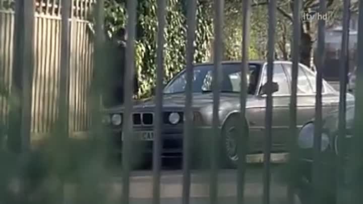 ⁣The Fixer 09 of 12