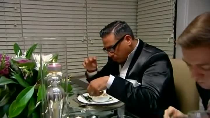 ⁣Come Dine with Me -The Crush