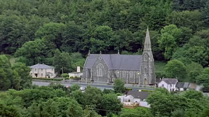 Ballykissangel S06E01 -God.com