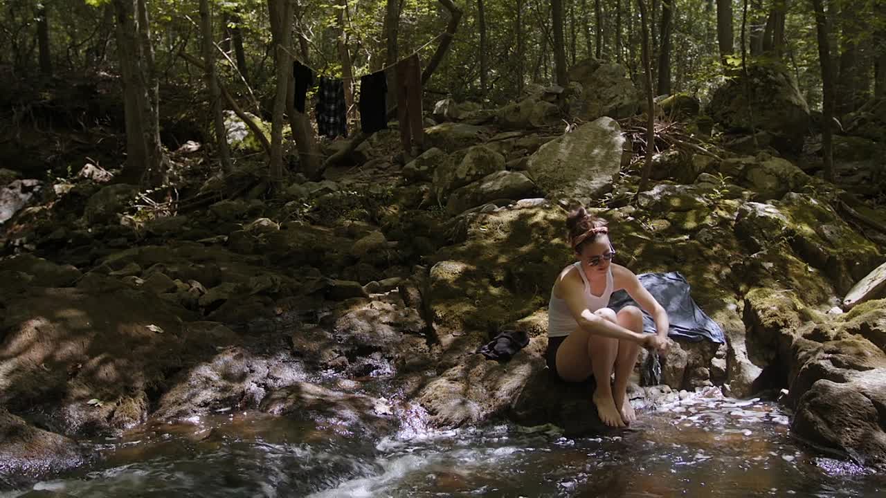 Discontinued 2022 1080p WEBRip x264 AAC5 1-