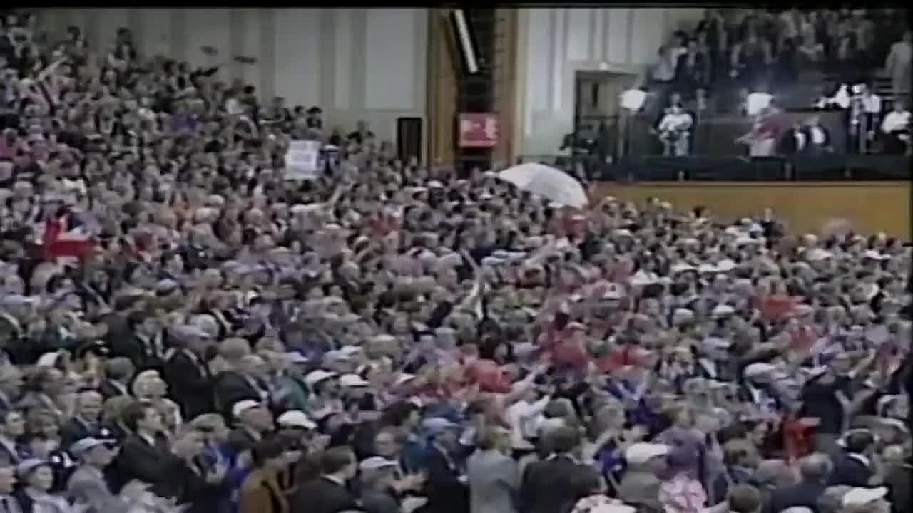 The New Statesman S04E06 - The irresistible rise of Alan B'Stard