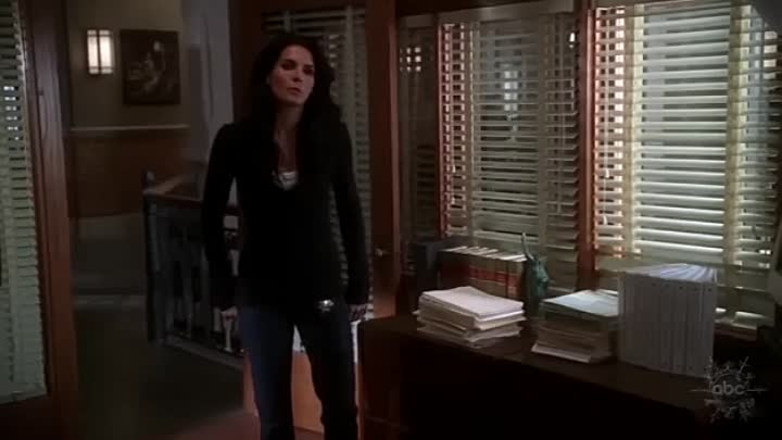 ⁣Women´s Murder Club S01E09 -To Drag and to Hold