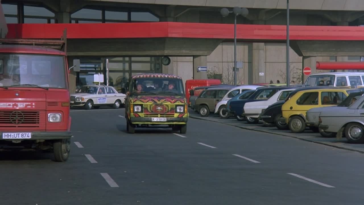 Gotcha! 1985 1080p BluRay x264 AAC-