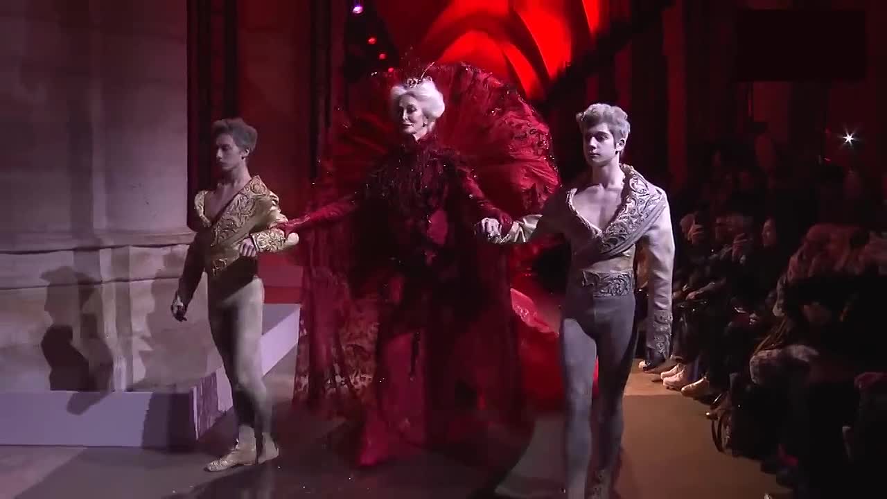 ⁣Carmen Dell'Orefice_ I'm 91 but I look 59. -My Secrets