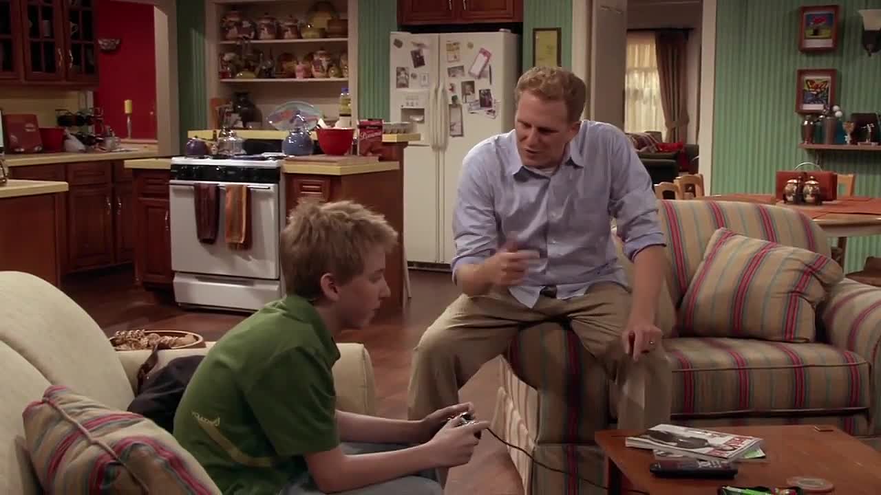 The War at Home S01E03 -High Crimes