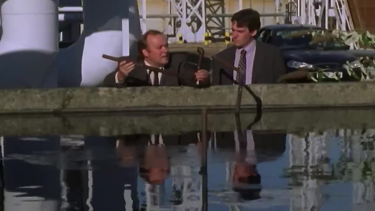 Extremely Dangerous S01E02