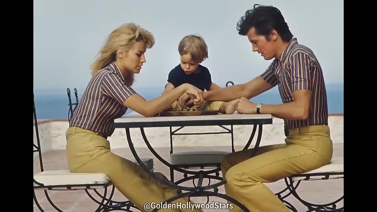 Alain Delon and Nathalie Delon, the woman he had married  - French Famous Classic Actor, Actress (1)