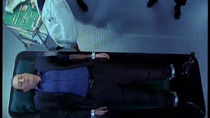 ⁣Ultraviolet E06 -Persona Non Grata