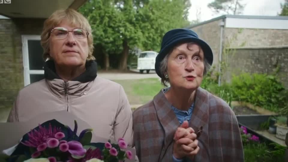 The Cleaner BBC 2021 S01E02 The Writer