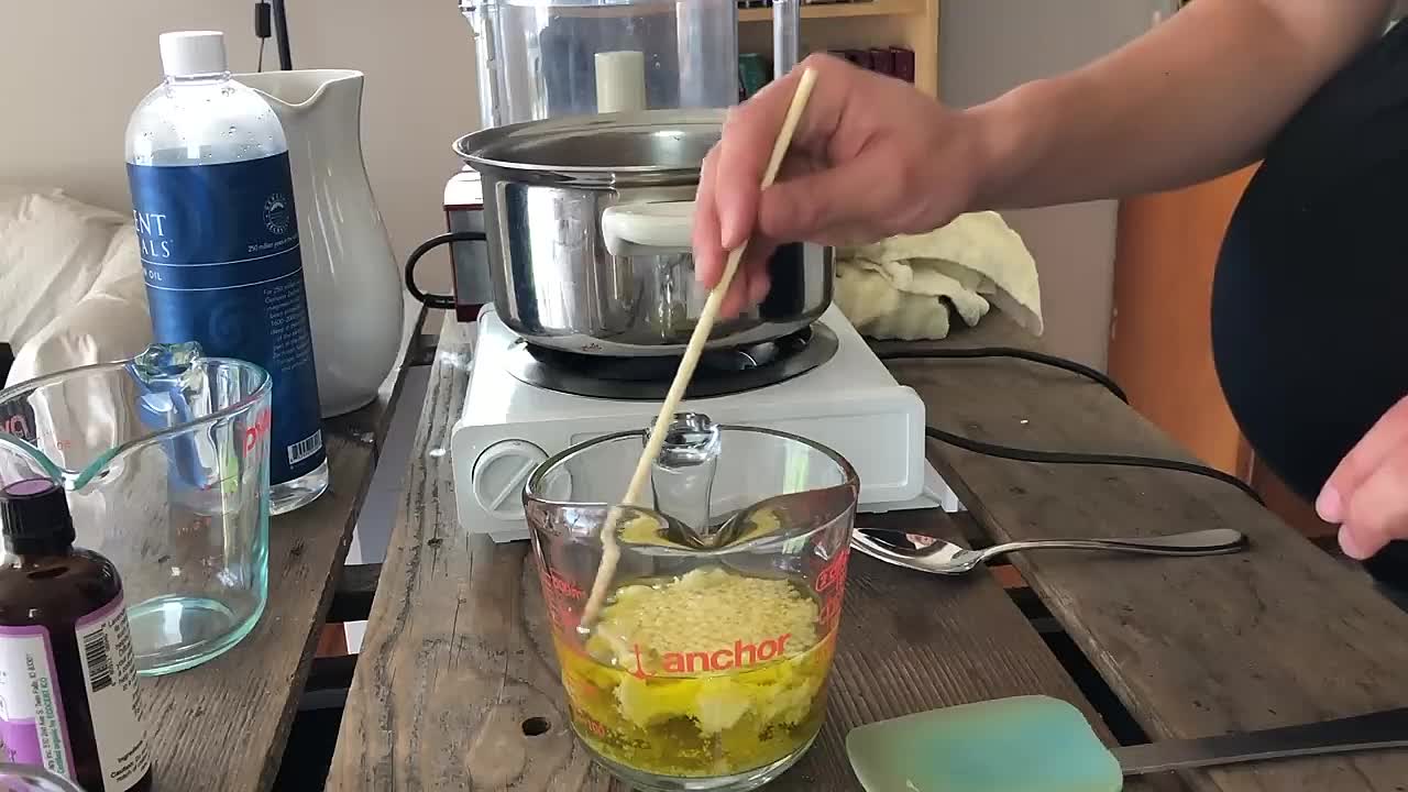 ⁣Magnesium Lotion -Organic Recipe for Sleep, Anxiety and more