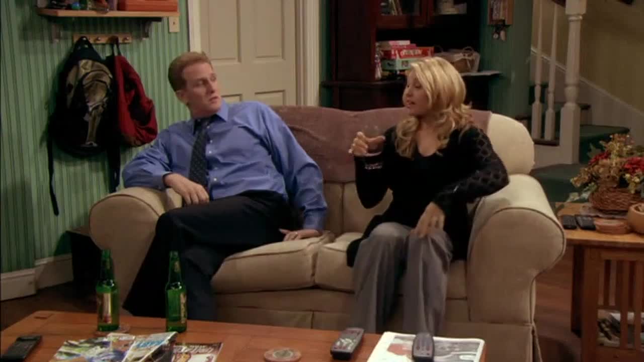 The War at Home S01E09 -Dave Get Your Gun