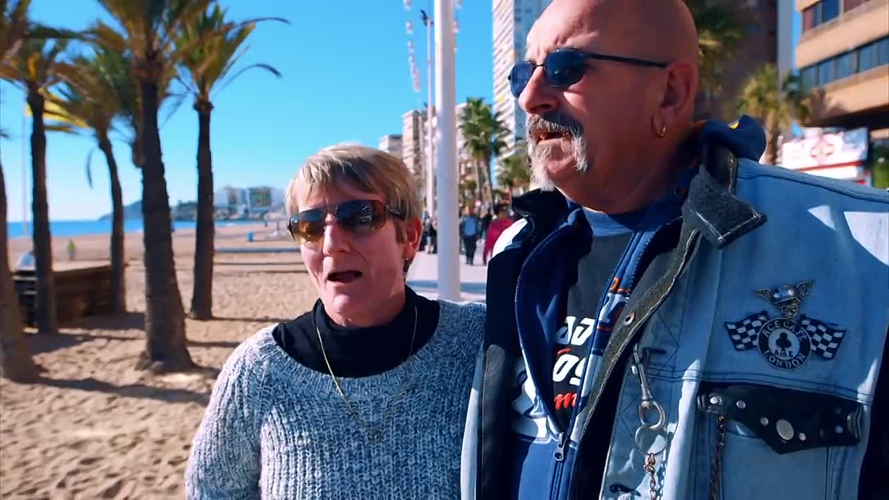 Growing Old Disgracefully - Teenage Kicks