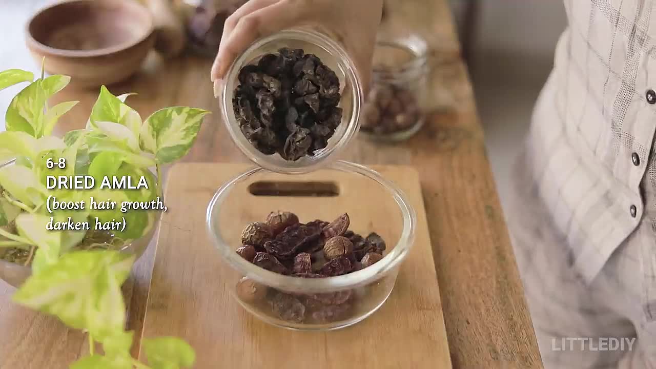 5 best natural ways to wash your hair to stop hair fall and grow thicker hair