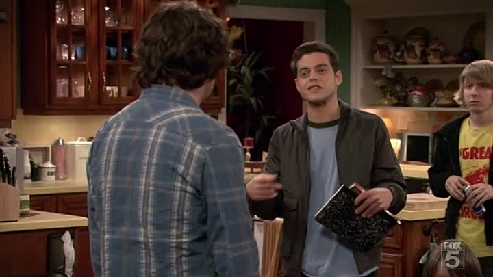 ⁣The War at Home S02E15 - Zero Tolerance