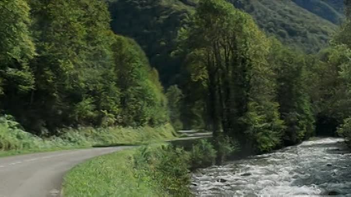 ⁣On Ment Toujours à Ceux qu'on Aime 2019 FRENCH HDRip XviD-EXTREME