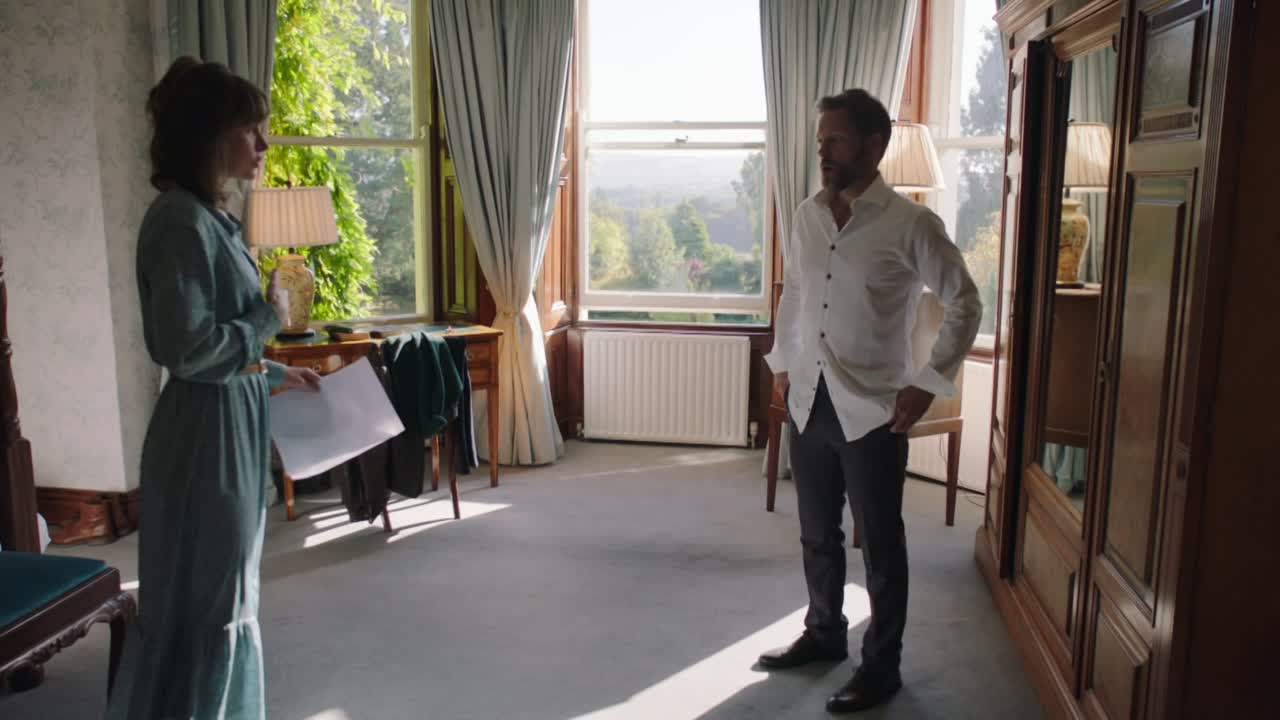 Innocent S02E04 1080p WEBRip x265-RARBG