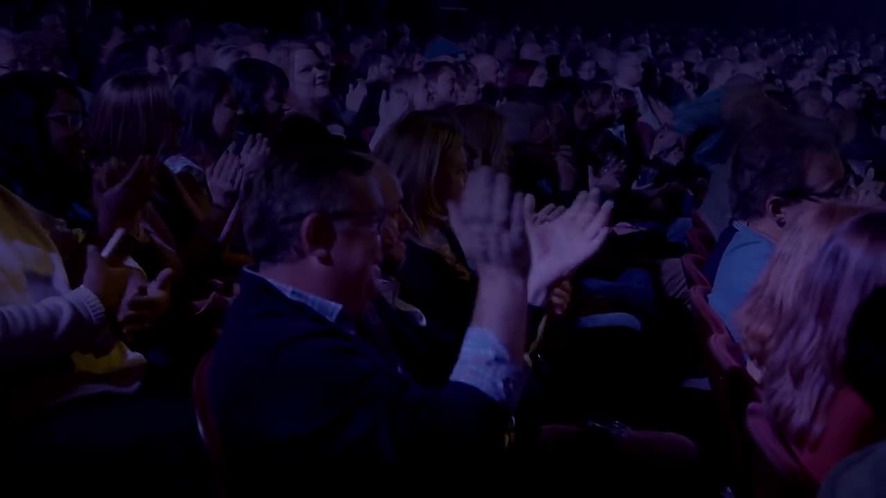 20 Minutes of Comedians' Insane Travel Stories