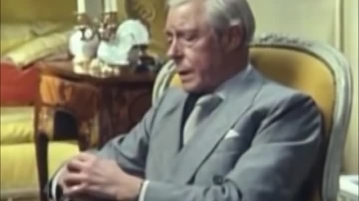 Edward VIII and Wallis Simpson - Interview with Kenneth Harris (Abridged) -1970
