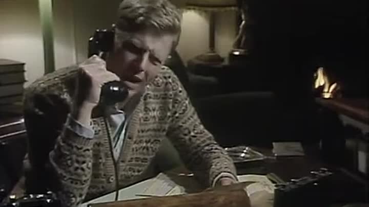 Edward and Mrs Simpson Part 7 -The Abdication -1978