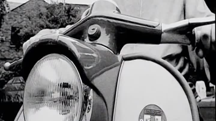 Oasis  -Definitely Maybe