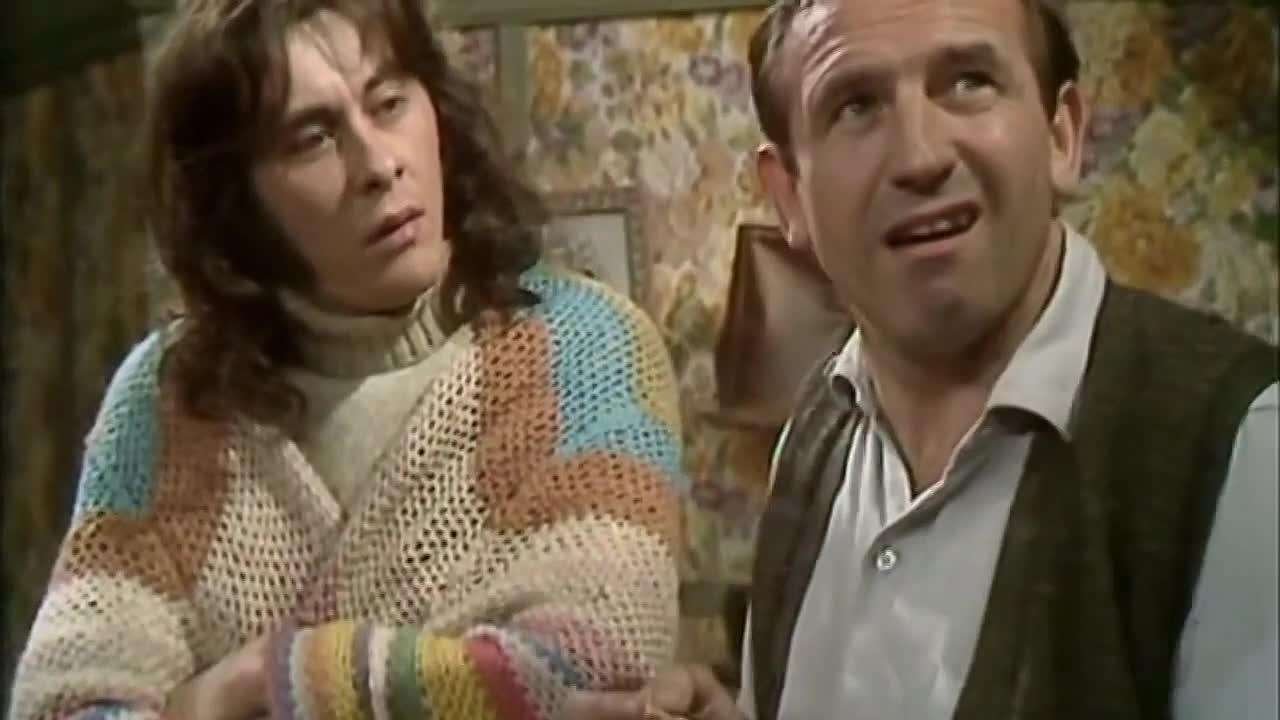 Rising Damp S01E01